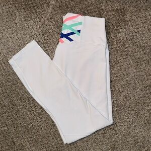 Fabletics boost high waist powerhold capri leggings size: small color: white